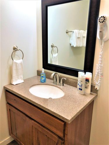 5679 Kenai Spur Hwy, Kenai, AK 99611